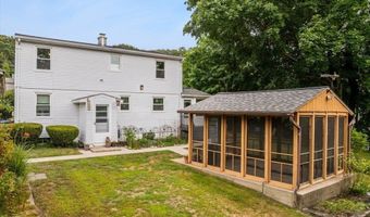 578 Woonasquatucket Ave, North Providence, RI 02911