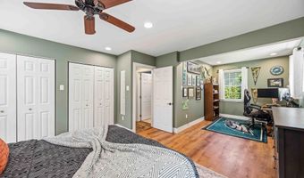 2452 ARLINGTON Ave, Abington, PA 19001