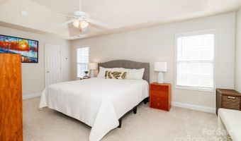 1814 Wilburn Park Ln NW, Charlotte, NC 28269