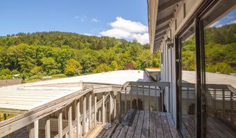 17079 MOUNTAIN Dr, Brookings, OR 97415