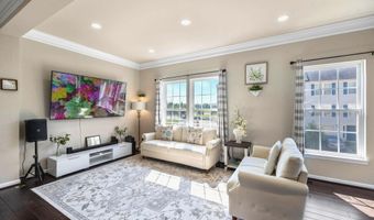 25427 ELM Ter, Aldie, VA 20105