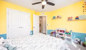 12452 SEA OAKS Ln 5, Berlin, MD 21811