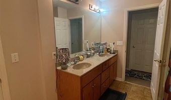 1213 Oak St, Atchison, KS 66002