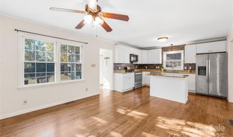 3420 Woodleaf Rd, Charlotte, NC 28205