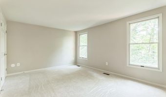 2824 SCHUBERT Dr, Silver Spring, MD 20904