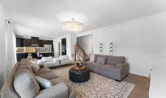 25541 EMERSON OAKS Dr, Aldie, VA 20105