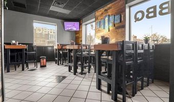 107 S Main St, Almont, MI 48003