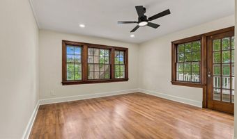 1006 26TH St S, Arlington, VA 22202