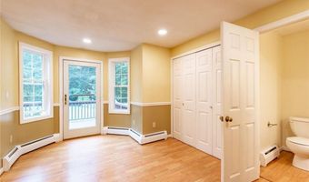 2 Country View Dr, Coventry, RI 02816