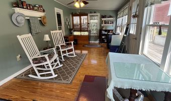 18 Carver St, Brandon, VT 05733