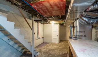 909 S HALL St, Allentown, PA 18102