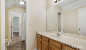 40 Harold Sluder Rd, Alexander, NC 28701