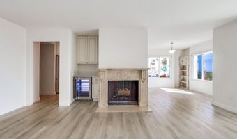 3200 La Rotonda Dr 407, Rancho Palos Verdes, CA 90275