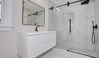 14 Byrne Pl, Bergenfield, NJ 07621