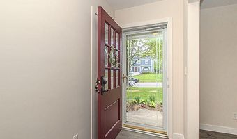 1516 Arborview Blvd, Ann Arbor, MI 48103