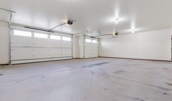 1716 N 18th St, Aberdeen, SD 57401