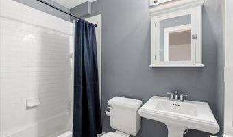 28 BRYANT St NW 1, Washington, DC 20001