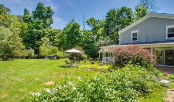 206 Mcpeek Rd, Andover, NJ 07848