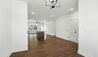 1665 N Grayhawk Dr, Basehor, KS 66007