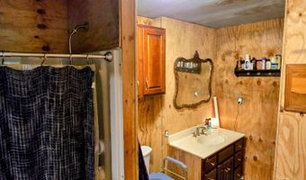 377 Gravy Branch Rd, Artemus, KY 40903