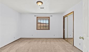 8525 Wildflower Ln, Agua Dulce, CA 91390