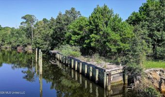 12209 Hickman Rd, Biloxi, MS 39532