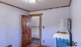 4 Whit Creek Rd, Cody, WY 82414