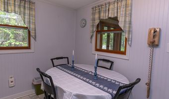 18 Julian St, Sebago, ME 04029