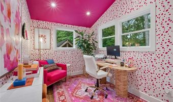 372 Pine Forest Rd, Atlanta, GA 30342