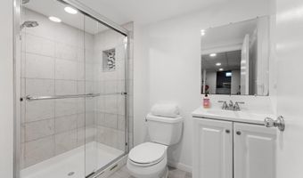 312 Lake Dr, Allenhurst, NJ 07711