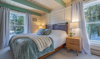 26 Hummingbird Ln, Bar Harbor, ME 04609