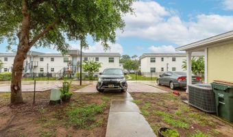 205 OCEANGATE Dr, Atlantic Beach, FL 32233