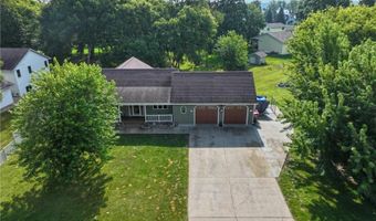 901 Geneva Dr, Alexandria, MN 56308
