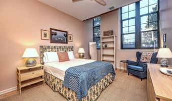 1 Indian Neck Ave 4, Branford, CT 06405