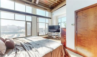 21 Furnace St 805, Akron, OH 44308