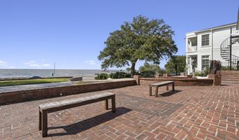 1012 Beach Blvd, Biloxi, MS 39530