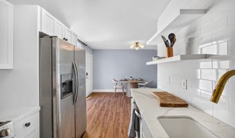 2850 Reynard Way 23, San Diego, CA 92103