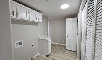 2110 N Indiana Ave, Auburn, IN 46706