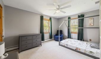 225 Bethmour Rd, Bethany, CT 06524