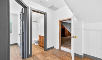 24185 Wildwood Glen Ln, Alpine, CA 91901