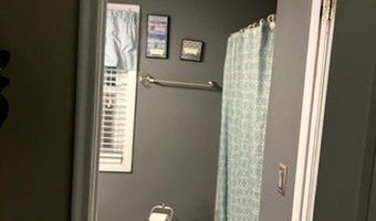 15224 Champaign Rd, Allen Park, MI 48101