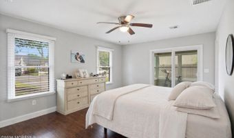 609 Main St, Bayville, NJ 08721