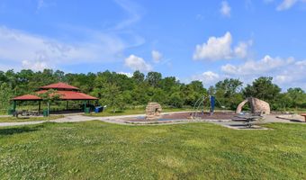2950 Hunley Dr, Ann Arbor, MI 48105