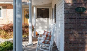 205 Westview Dr, Alma, MI 48801