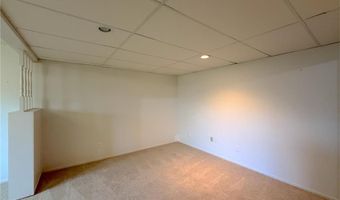 210 Knollwood St W, Annandale, MN 55302