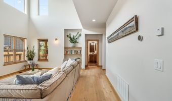 4558 Perry St, Bozeman, MT 59718