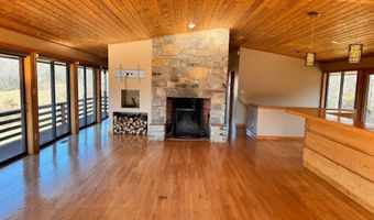 72 JORDANS Rd, Amissville, VA 20106