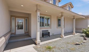 680 Buckskin Dr, Fernley, NV 89408