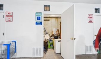 28 N De Baun Ave 208, Airmont, NY 10901