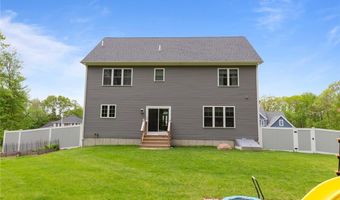 25 Kristin Dr, Cranston, RI 02921